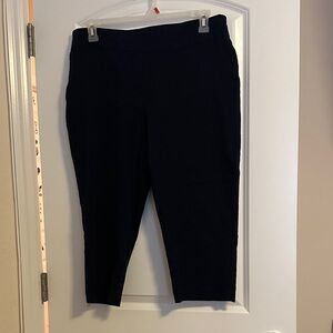 Croft & Barrow Navy Blue Capris